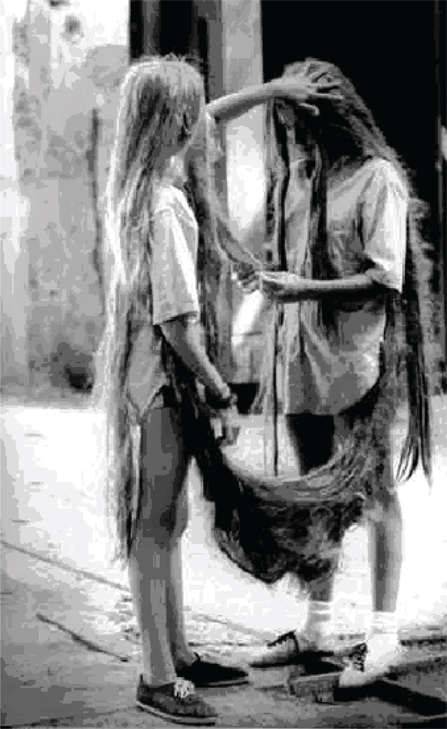 Tunga / Xifópagas capilares entre nós / Performance / 1985